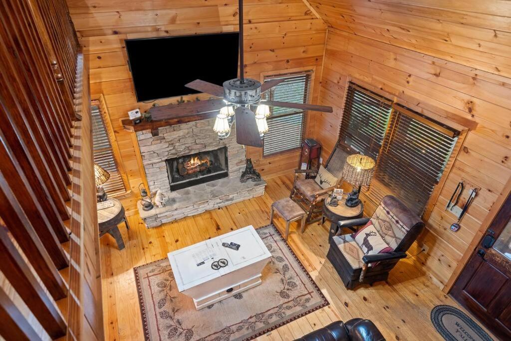 Holiday home Lakeside Retreat Hot Tub Fishing Hiking Ellijay